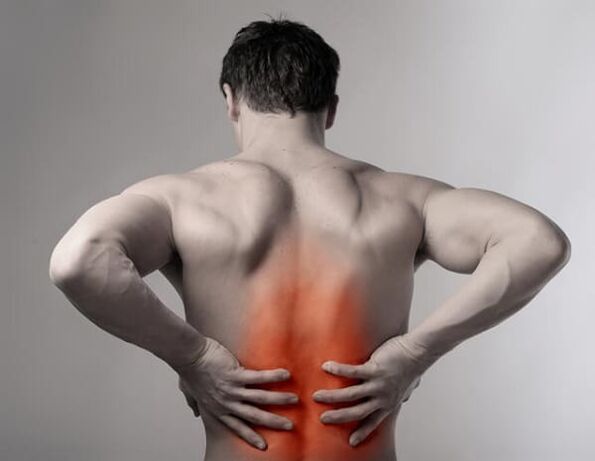 біль у спині при остеохондрозі хребта